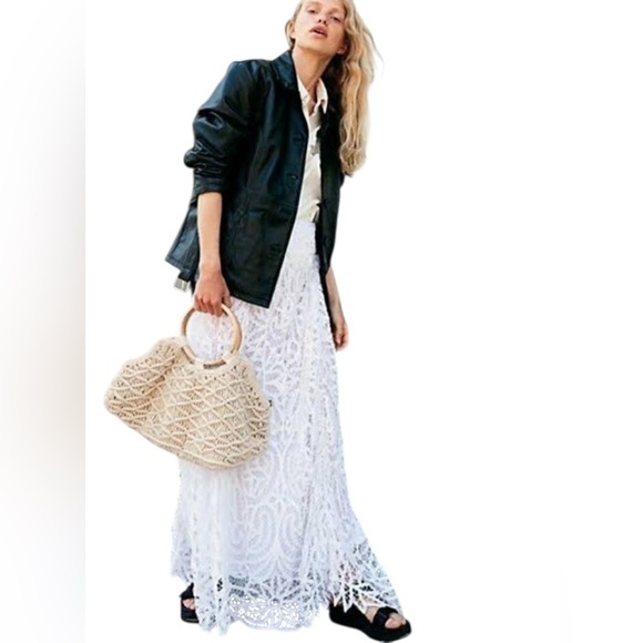 Free People White lace lined Maxi A-Line Skirt with Slit size xs - Picture 1 of 10